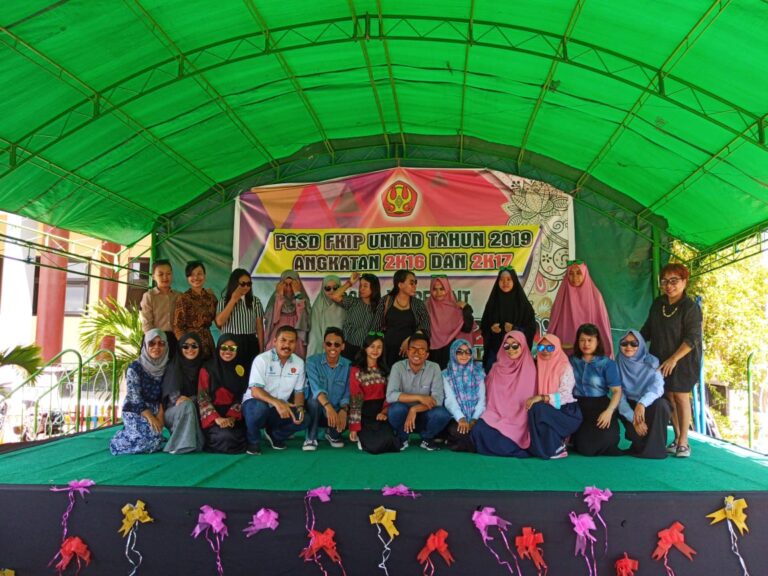 Mahasiswa Prodi PGSD Angkatan 2017-2018 Mengadakan Pentas Seni dengan Mengusung Tema Melalui Pergelaran Seni Kita Ciptakan Inovasi dan Kreativitas Di Era Revolusi 4.0