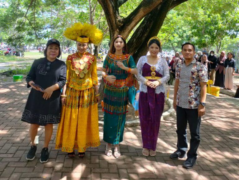 PGSD Gelar Pentas Cerita 2024, Lestarikan Budaya Lokal Melaui Ujuk Karya Mahasiswa